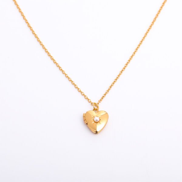 Fashion Love Heart Opening And Closing Album Titanium Steel Necklace - Image 7